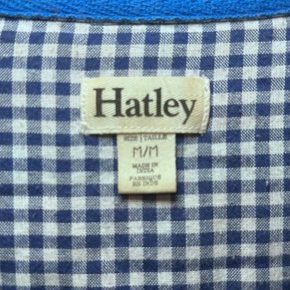 Hatley Women’s Roll Tab Sleeve Relaxed Popover Top- Red Blue Plaid/ Size Medium - Picture 4 of 5